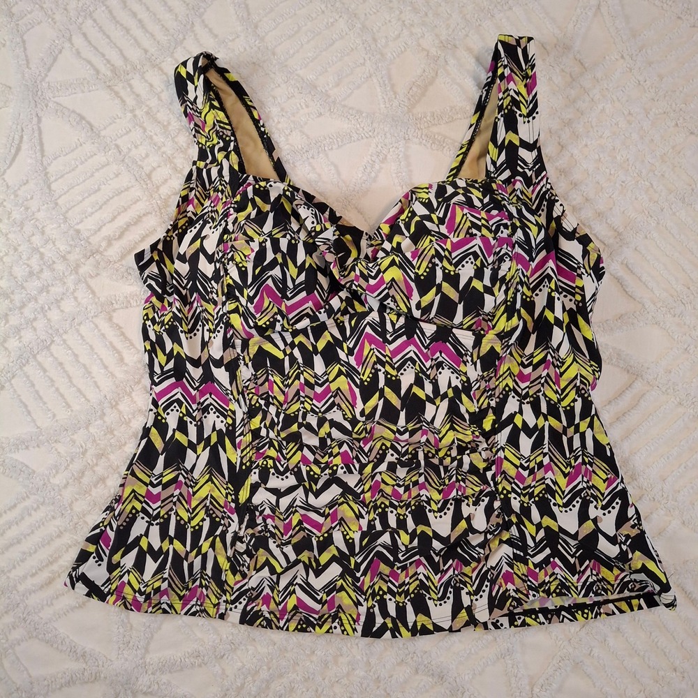 Swimsuits For All Womens 16 Tankini Top Multicolor Chevron Ruched Sweetheart
